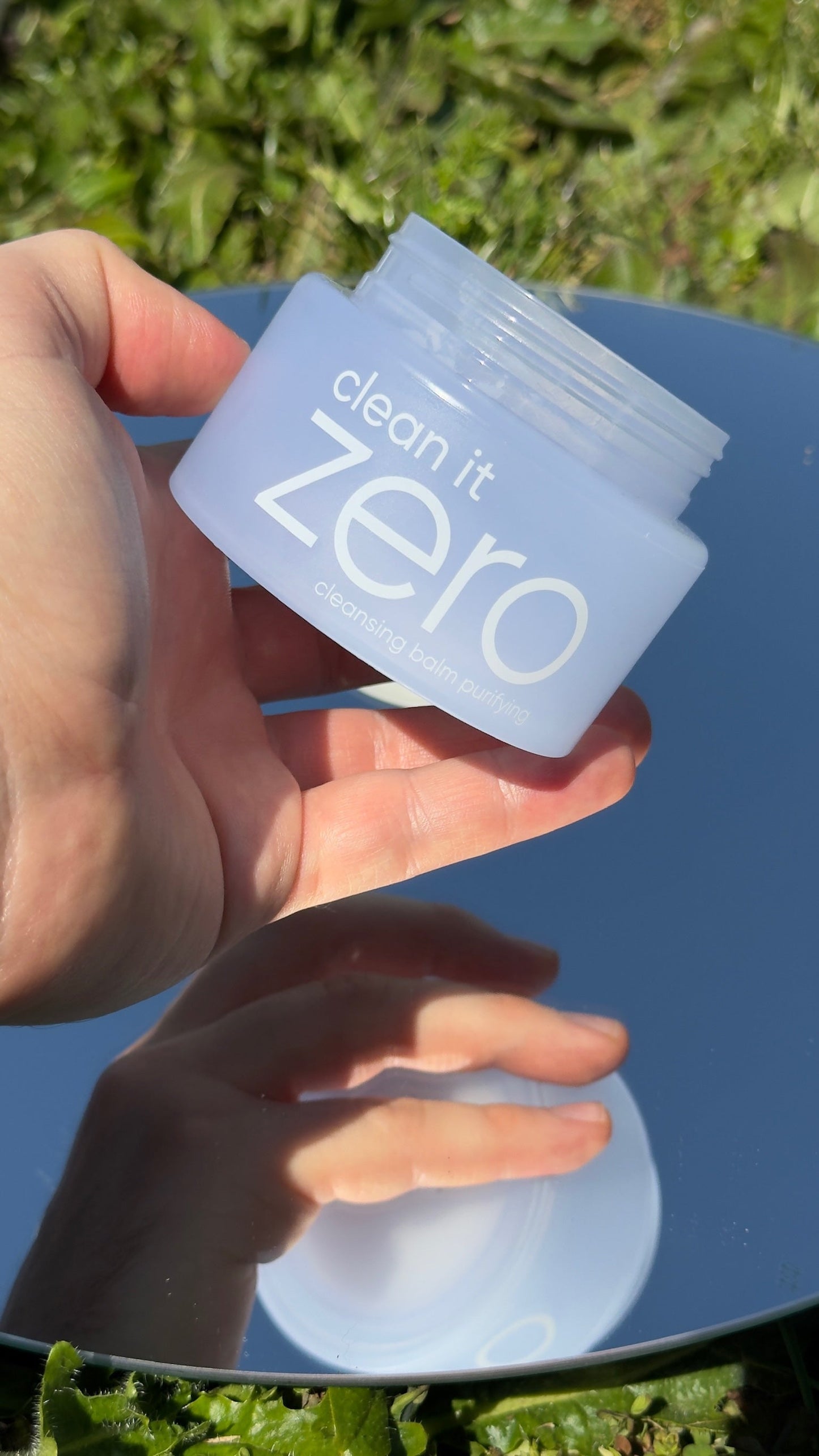 Dry skin box